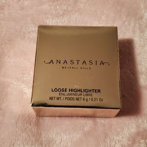 Anastasia Beverly hills loose highlighter